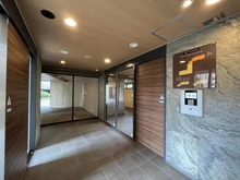 【大阪府/池田市城南】ザ・ライオンズ池田 J棟 エントランス