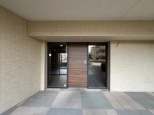 【大阪府/池田市城南】ザ・ライオンズ池田 J棟 アプローチ