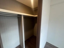 【大阪府/大阪市淀川区宮原】ラシュレ新大阪 ウォークインクローゼット