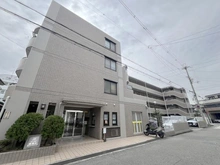 【大阪府/豊中市長興寺北】ステイツ豊中長興寺 外観