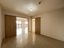 【大阪府/豊中市東泉丘】ジオ緑地公園 五番館 洋室