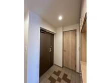 【大阪府/豊中市東泉丘】ジオ緑地公園 五番館 玄関