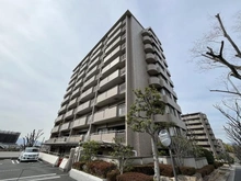 【大阪府/豊中市東泉丘】ジオ緑地公園 五番館 外観