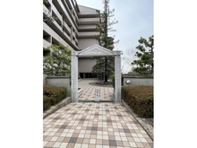 【大阪府/豊中市東泉丘】ジオ緑地公園 五番館 アプローチ