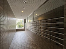 【大阪府/豊中市東泉丘】ジオ緑地公園 五番館 メールBOX