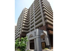 【大阪府/大阪市淀川区新高】キングスクエア北大阪パークフェリス 1番館 外観