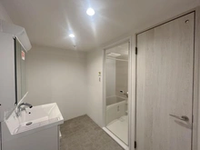 【大阪府/大阪市淀川区西宮原】ファミールハイツ北大阪 4号棟 洗面室