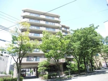 【大阪府/豊中市上新田】ステイツ千里中央 外観