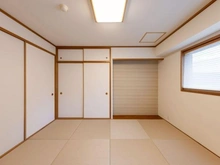 【大阪府/豊中市上新田】ステイツ千里中央 和室