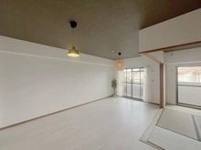 【大阪府/豊中市宮山町】ベルク豊中宮山 リビング・ダイニング
