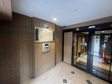 【大阪府/豊中市宮山町】ベルク豊中宮山 エントランス