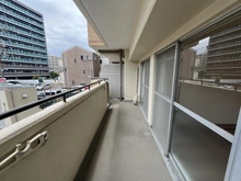【大阪府/大阪市淀川区木川東】コスモハイツ新大阪弐番館  バルコニー
