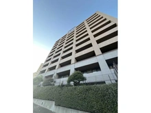 【大阪府/豊中市上新田】アービング千里中央SEASONS 外観