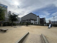 【大阪府/大阪市淀川区東三国】ユニライフ北大阪 弐号棟 敷地内施設：公園