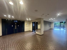 【大阪府/豊中市上新田】サニーハウス桃山台 エントランス