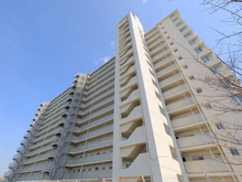 【大阪府/大阪市淀川区新高】ファミール北大阪リバーサイド 外観