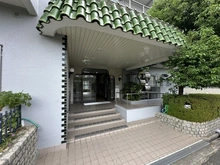 【大阪府/豊中市上新田】千里グリーンマンション エントランス