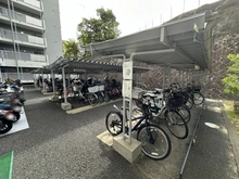 【大阪府/豊中市上新田】千里グリーンマンション 駐輪場