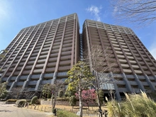 【大阪府/大阪市淀川区新高】リーザス大阪 外観