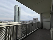 【大阪府/豊中市新千里西町】ディーグラフォート千里中央 バルコニー