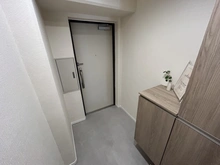 【大阪府/豊中市東寺内町】緑地東ロイヤルマンション 玄関