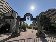 【大阪府/箕面市牧落】サンロイヤル箕面コスモ 2号館 マンション表札