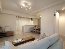 【大阪府/池田市城山町】インペリアル池田城山町 LDK