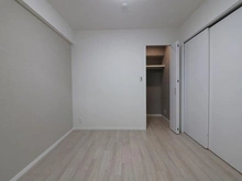 【大阪府/池田市城山町】インペリアル池田城山町 洋室