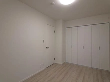 【大阪府/池田市城山町】インペリアル池田城山町 洋室