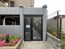 【大阪府/大阪市淀川区野中北】アンビエント野中 駐輪場