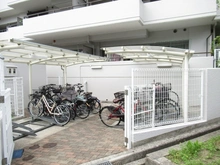 【大阪府/豊中市上新田】ドムール千里桃山台 駐輪場