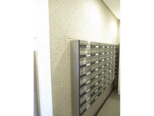 【大阪府/豊中市東泉丘】コート豊中桃山台 宅配BOX