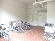【大阪府/豊中市北緑丘】北緑丘第四住宅 18号棟 駐輪場