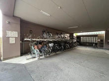 【大阪府/大阪市淀川区新北野】新北野ローズハイツ 駐輪場