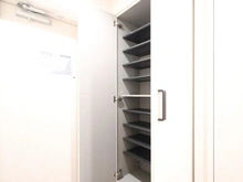 【東京都/西東京市芝久保町】サンクレイドル西東京ウインフォート 玄関