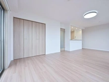 【埼玉県/朝霞市膝折町】レーベンハイムフォレチッタ・ガーデン リビング・ダイニング