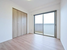 【埼玉県/朝霞市膝折町】レーベンハイムフォレチッタ・ガーデン 洋室