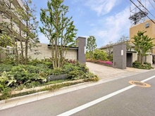 【東京都/練馬区上石神井】ザ・パークハウス上石神井レジデンス アプローチ