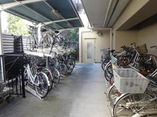 【東京都/練馬区石神井台】セザール石神井台 駐輪場