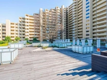 【東京都/西東京市谷戸町】コスモひばりが丘ザ・ガーデンズフォートブリリアントヒル 敷地内：ガーデンスクエア（屋上庭園）