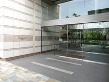 【東京都/東久留米市ひばりが丘団地】ひばりが丘フィールズ1番街 エントランス