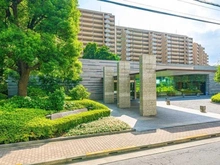 【東京都/西東京市谷戸町】コスモひばりが丘ザ・ガーデンズフォートオーセントヒル アプローチ