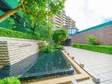 【東京都/西東京市谷戸町】コスモひばりが丘ザ・ガーデンズフォートオーセントヒル アプローチ