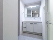 【東京都/西東京市谷戸町】グランジオ武蔵野 洗面室