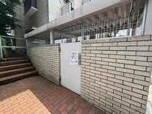 【東京都/練馬区石神井台】ソフトタウン石神井台 ゴミ置場