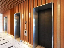 【東京都/西東京市住吉町】HIBARI TOWER 共用部：エレベーターホール