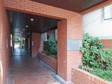 【東京都/練馬区石神井町】ライオンズマンション石神井公園 B棟 エントランス