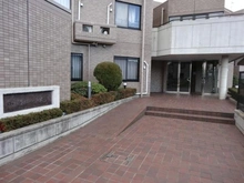 【東京都/練馬区南大泉】ロイヤルシャトー南大泉 エントランス