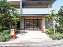 【東京都/西東京市富士町】リビオ東伏見公園 アプローチ