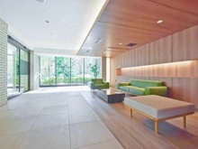 【東京都/西東京市富士町】リビオ東伏見公園 エントランス